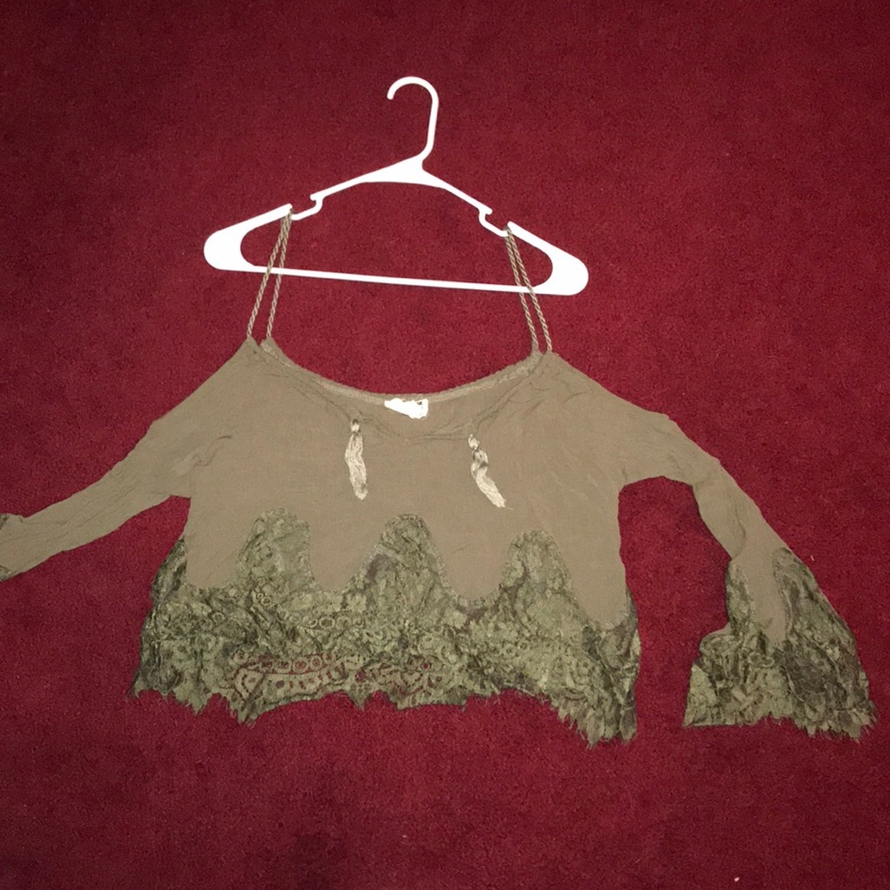 Dark green crop top with lace